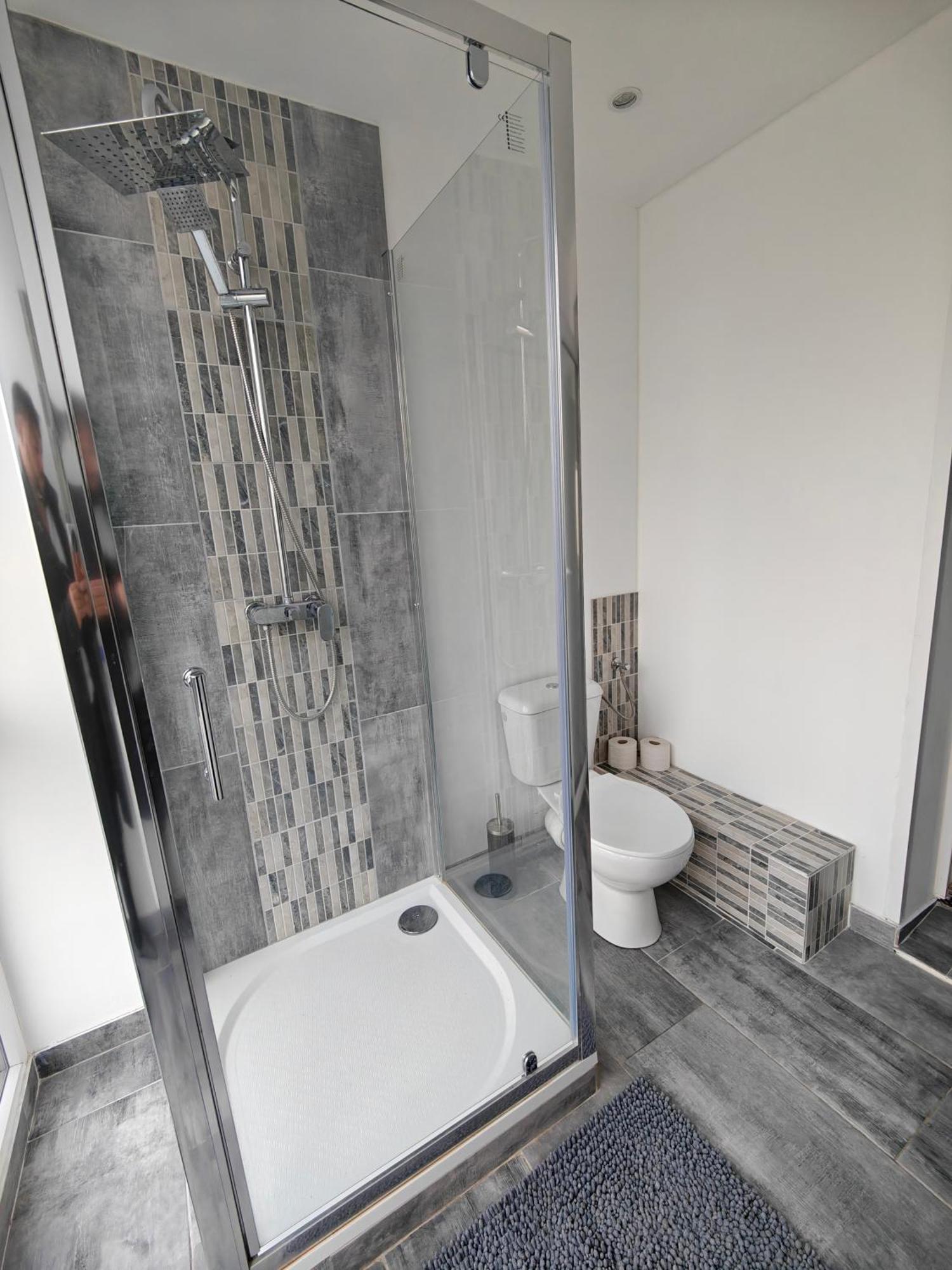 Suite 2 Lits Auberge Du Manala Hotel 24 24 Proche Basel Saint-Louis  Esterno foto
